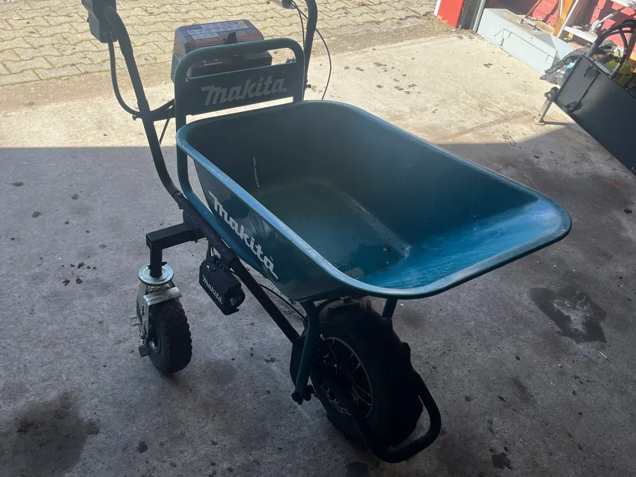 Billede 1 - Makita Trillebør DCU180