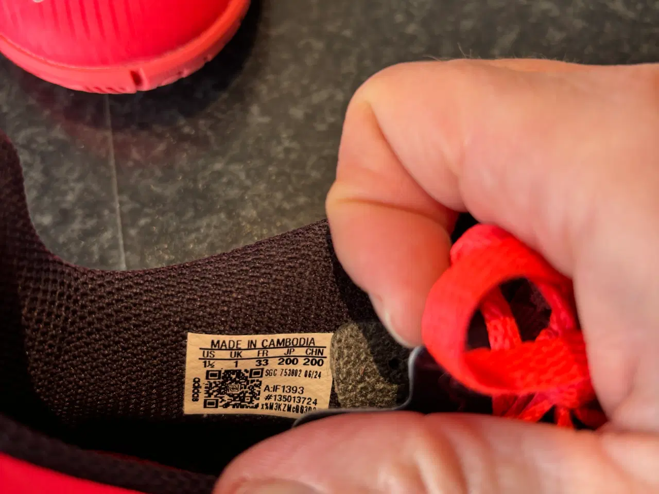 Billede 4 - Adidas F50 indendørssko - str. 33