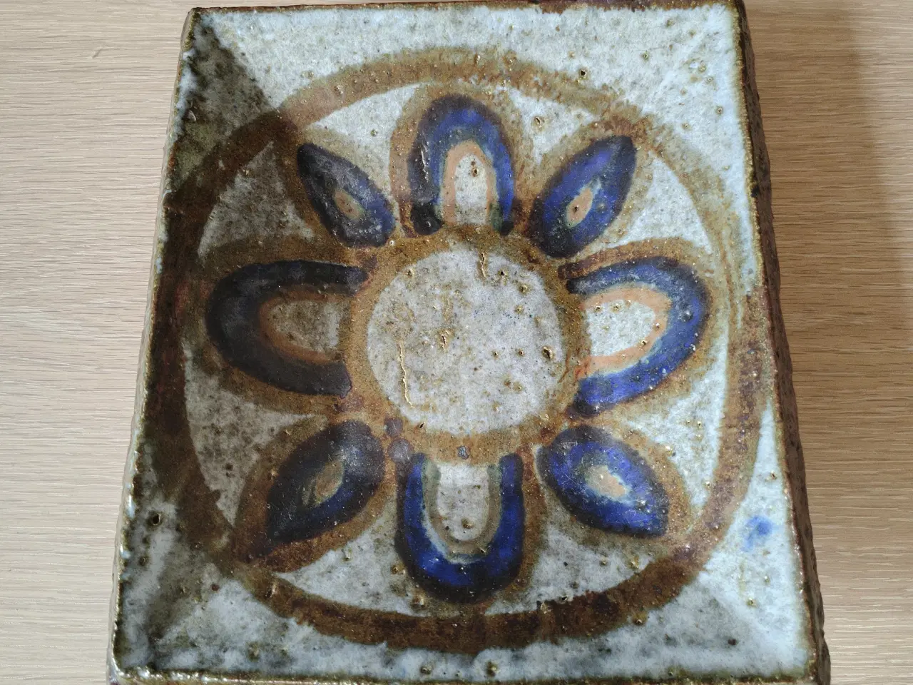 Billede 2 - Flot bordfad af Lisbeth Sallingboe