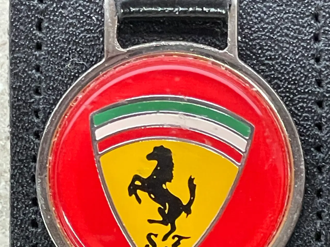 Billede 2 - Original ny Vintage Ferrari nøglering