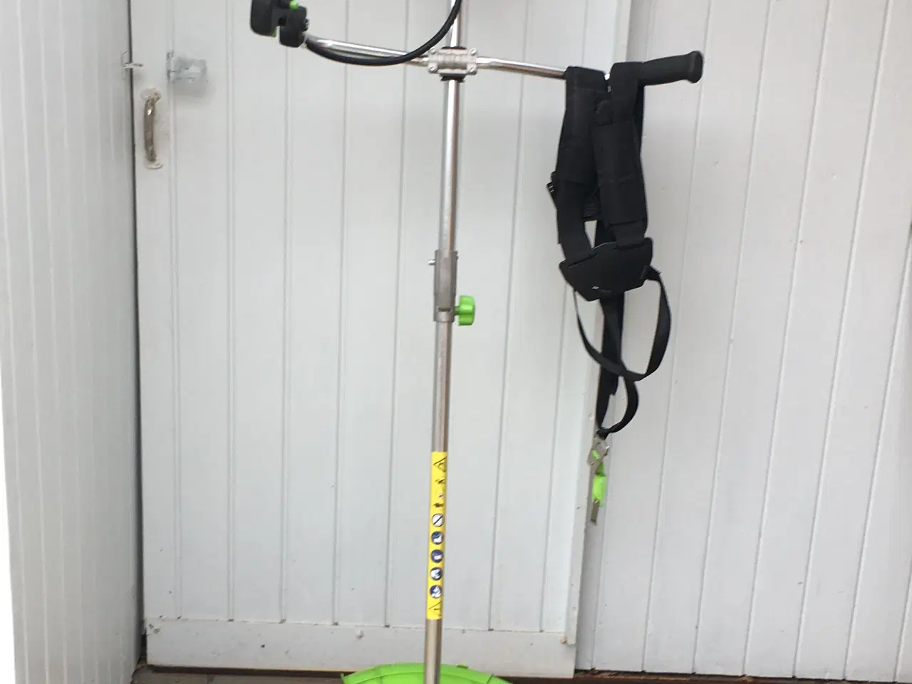 Billede 2 - Buskrydder/græstrimmer