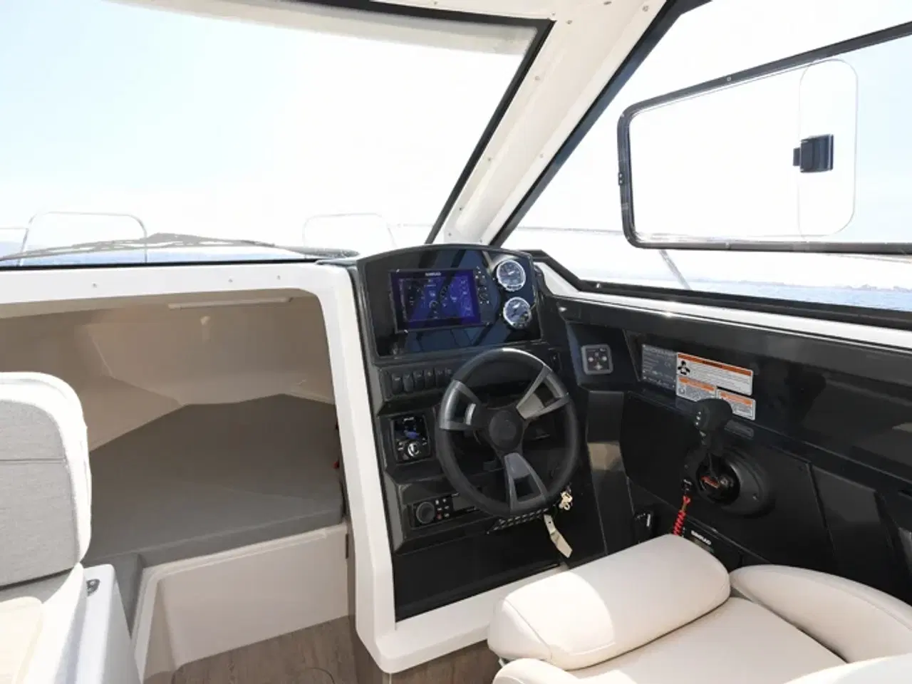 Billede 4 - Quicksilver Activ 675 Weekend med F200 Mercury DS XL V6 - med flot udstyr