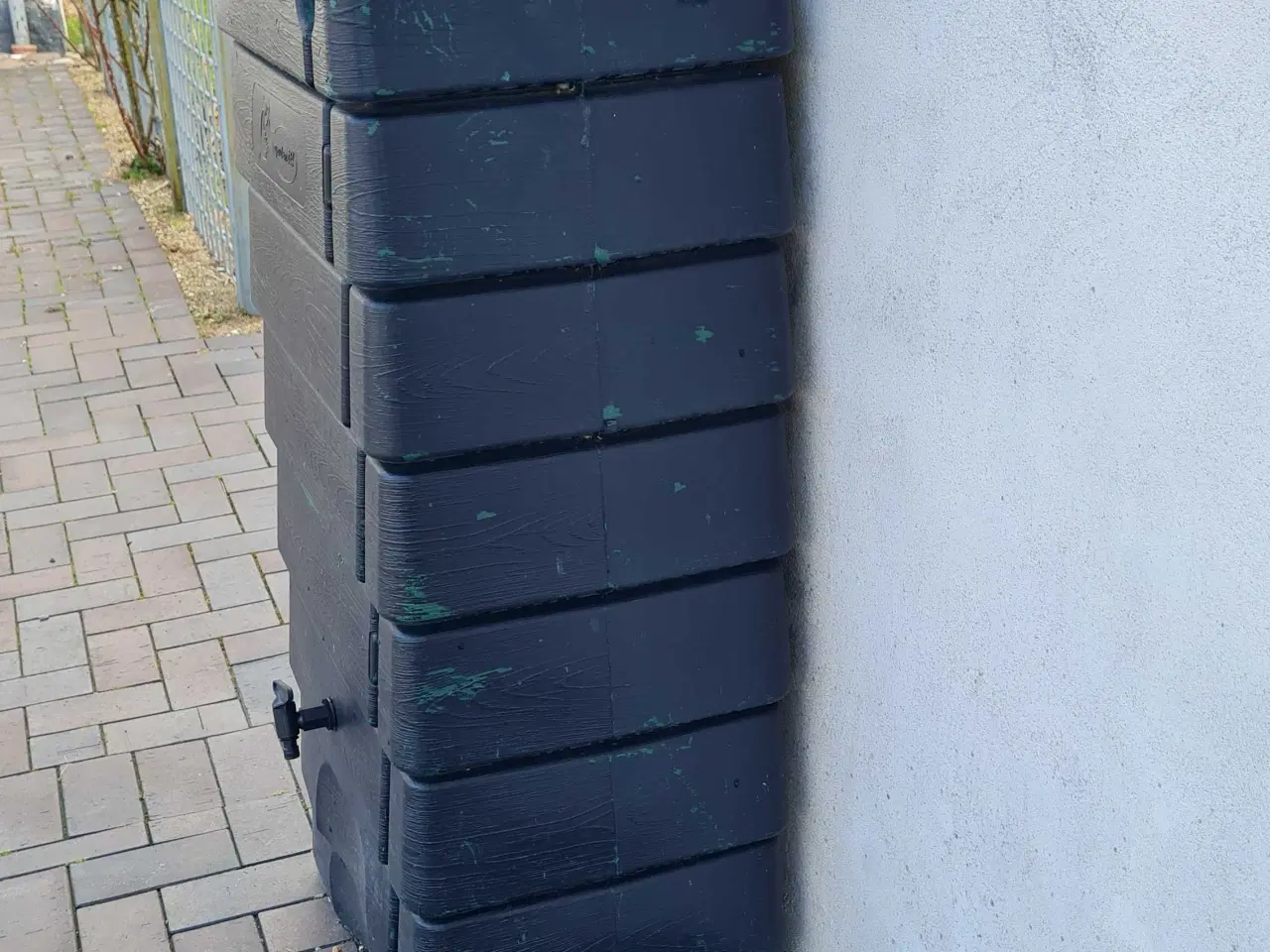 Billede 3 - Stor regnvandsbeholder i plast