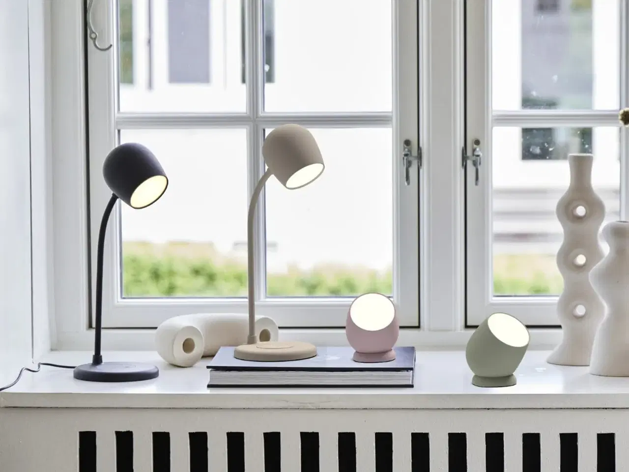 Billede 4 - Kreafunk Ellie Bordlampe med telefonoplader og blu