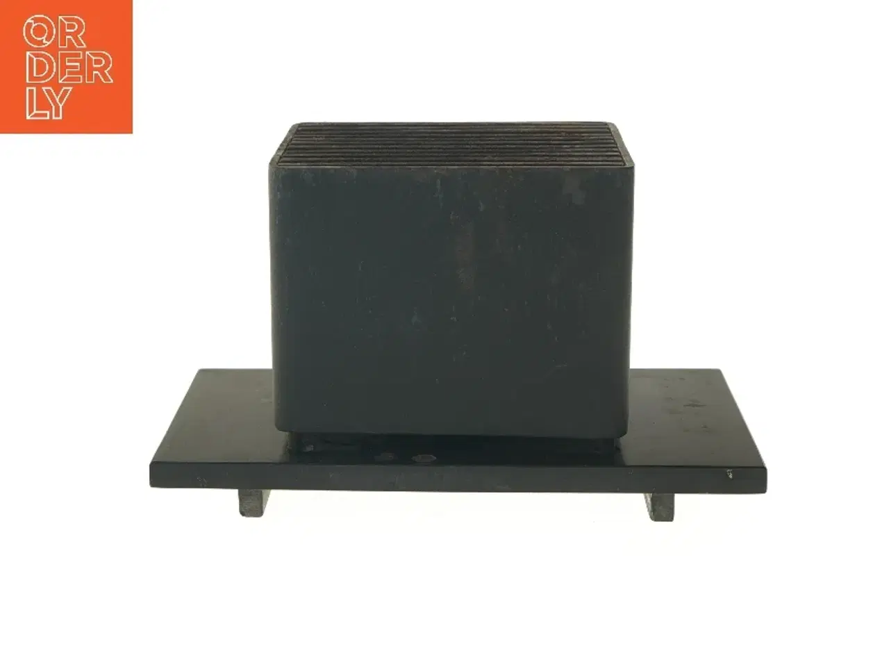 Billede 3 - Dekorativ bordgrill i metal (str. 18x32,5 cm)