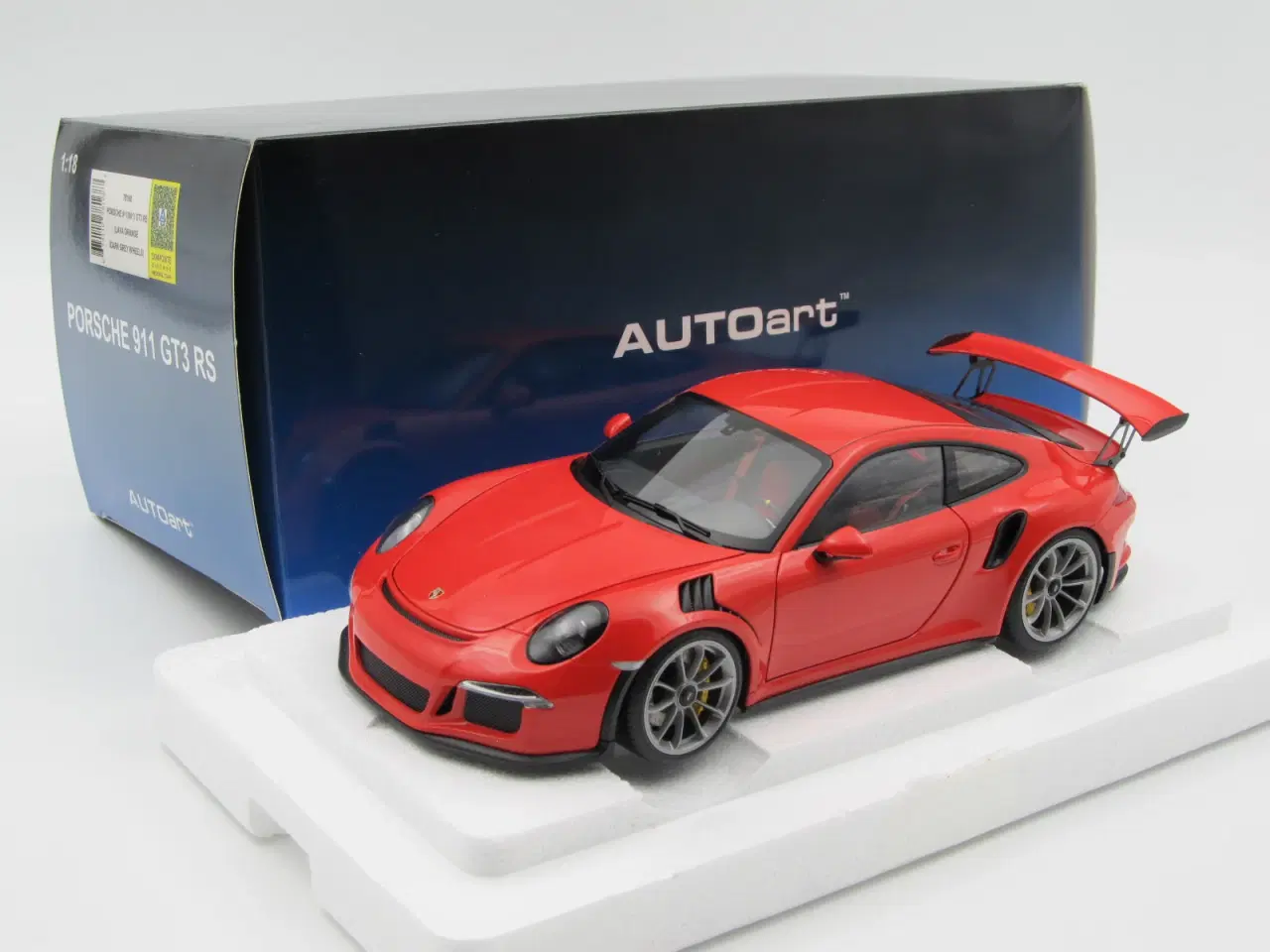 Billede 8 - 2016 Porsche 911 (991.1) GT3 RS AUTOart - 1:18