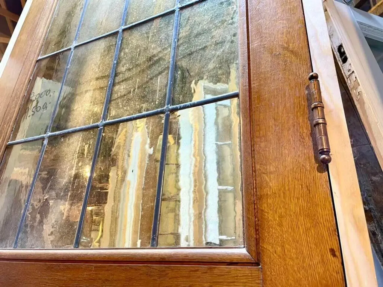 Billede 4 - Smuk egetræsdør m. blyindfattede glas