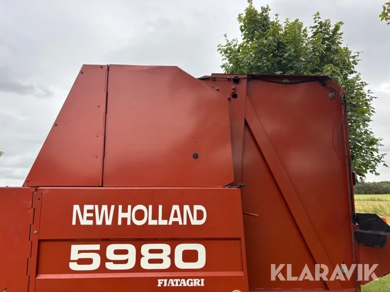 Billede 11 - Rundballepresser New Holland 5980