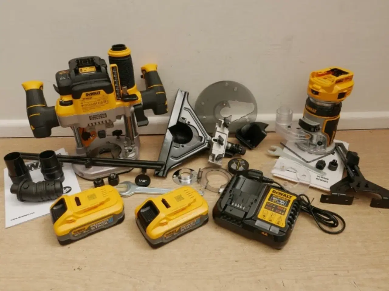 Billede 2 - DeWalt fræse og slibe sæt