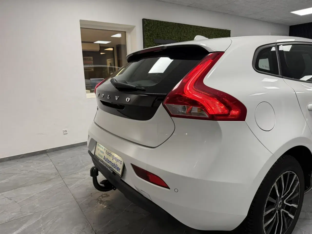 Billede 6 - Volvo V40 2,0 D2 Momentum 120HK 5d 6g