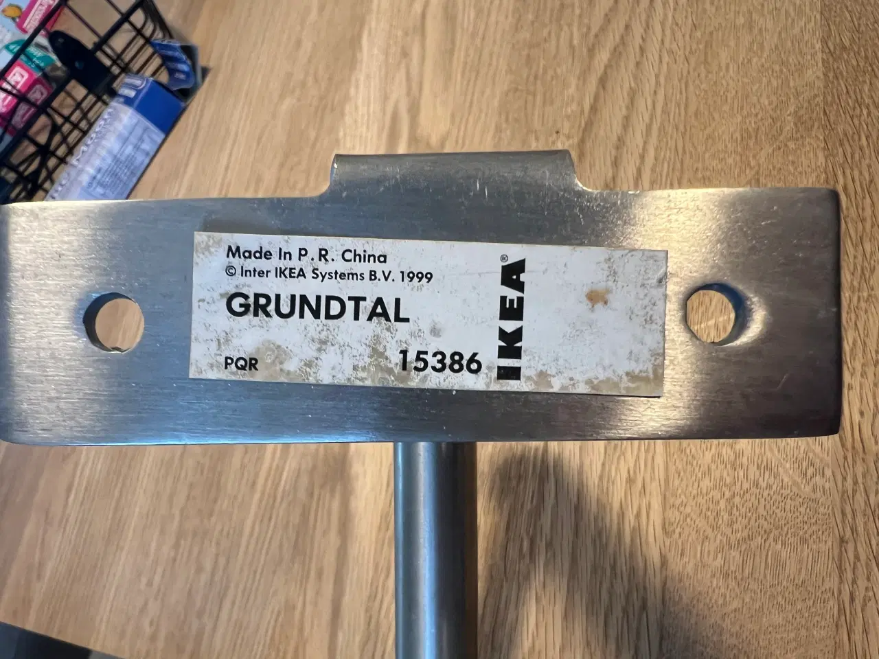 Billede 2 - 1 Stk. Ikea Grundtal Håndklædestang