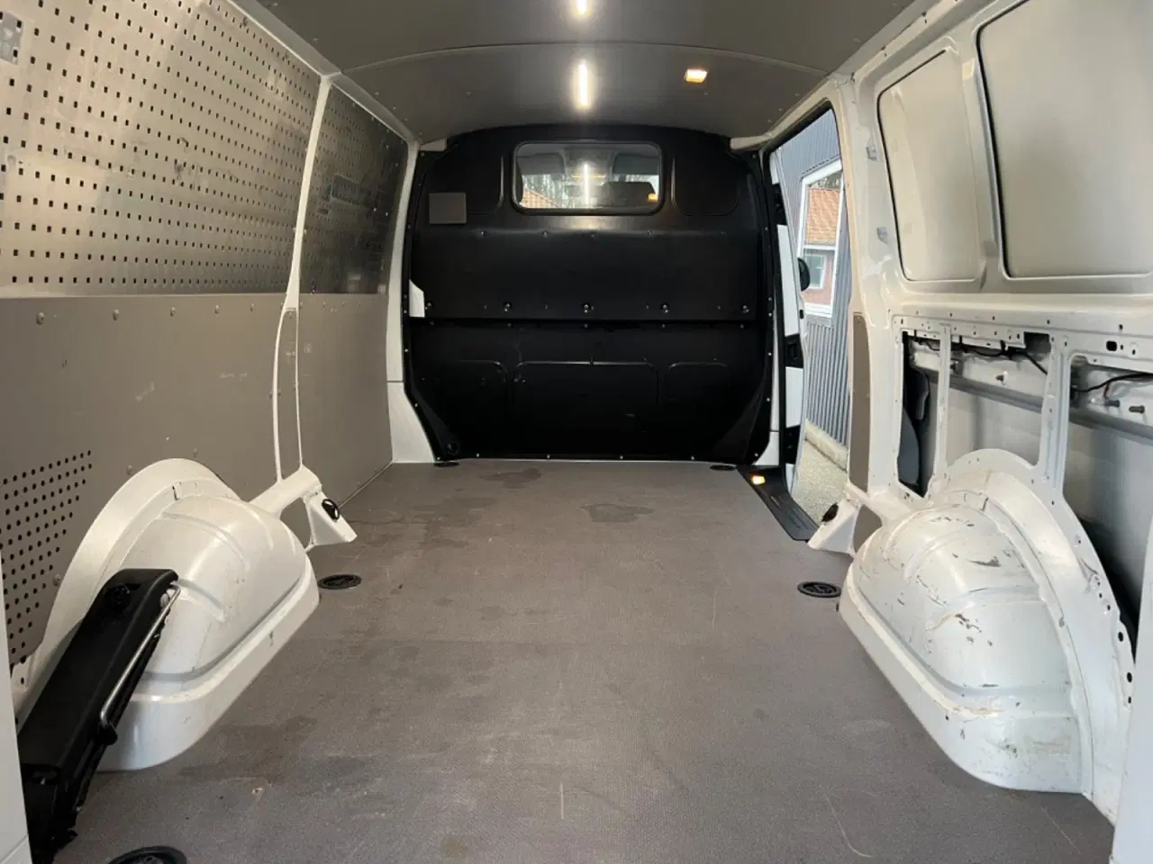 Billede 9 - VW Transporter 2,0 TDi 204 Kassevogn DSG lang