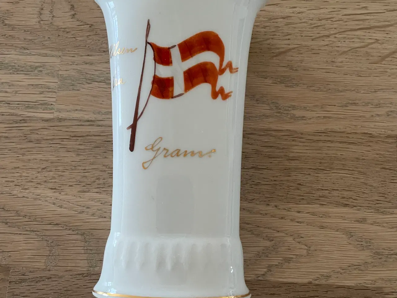 Billede 4 - Porcelæn med Dannebrog 