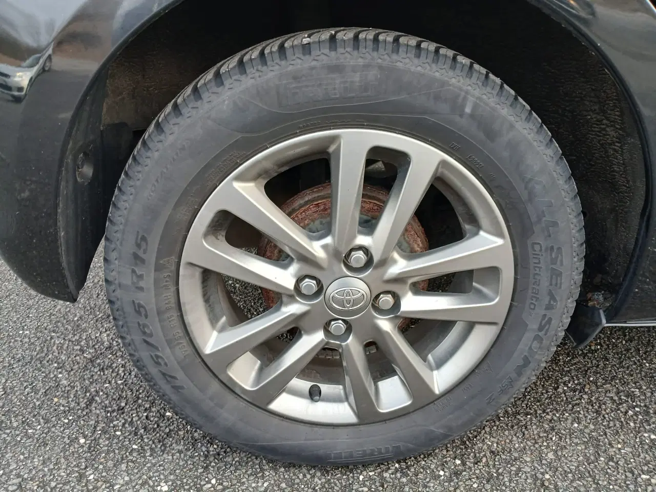 Billede 11 - Toyota Yaris 1,0 VVT-i T2 Style 69 HK 5 dørs