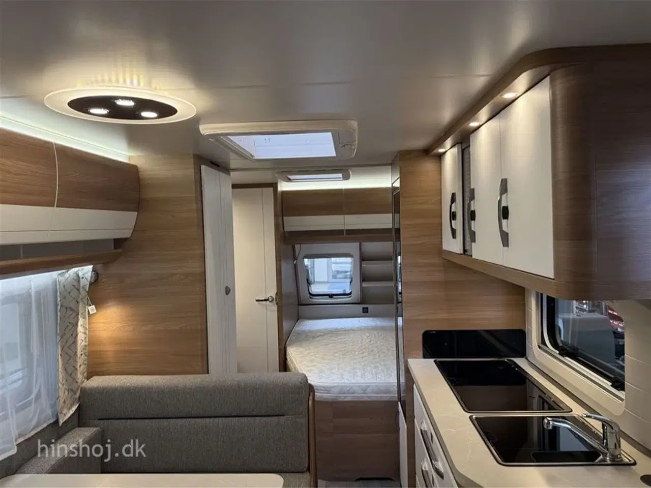 Billede 9 - 2023 - Hobby De Luxe 540 KMFe   Dejlig køjevogn med 2 køjer og dobbeltseng fra Hinshøj Caravan A/S