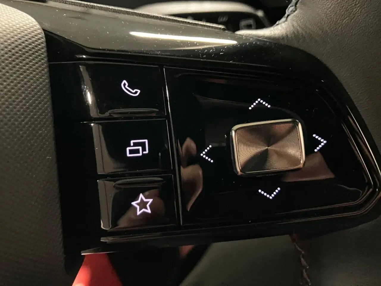 Billede 12 - MG 4 77 Luxury Extended Range