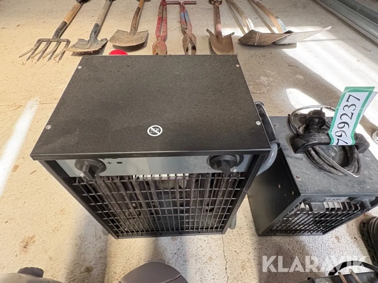 Billede 6 - Varmeblæsere og radiatorer 5 styk