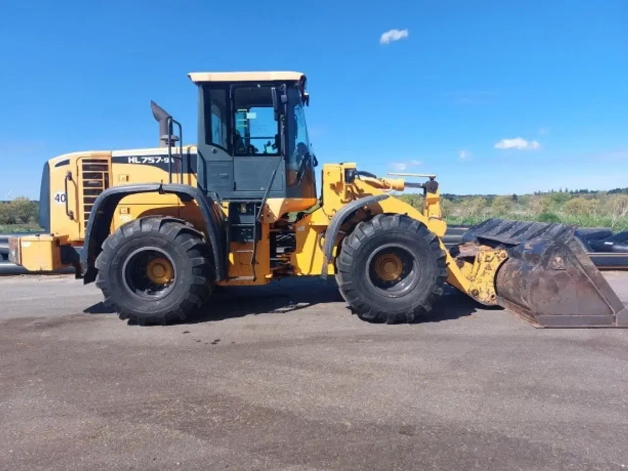 Billede 5 - 15tons maskine med traktordæk. Kun 6854 timer.