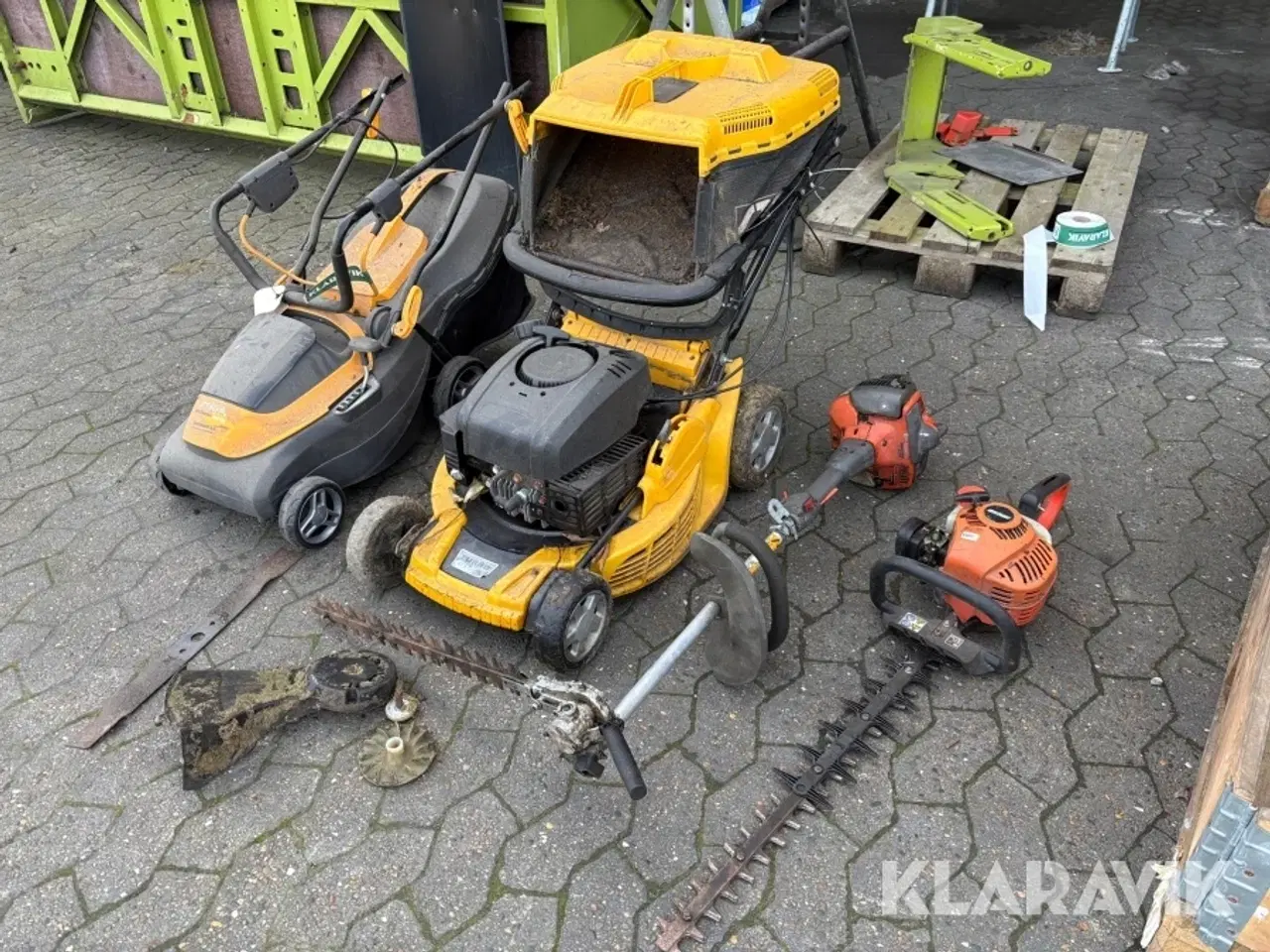 Billede 1 - Græsslåmaskiner og hækklippere Stiga Collector 136ae og turbo 47 S combi 4 maskiner