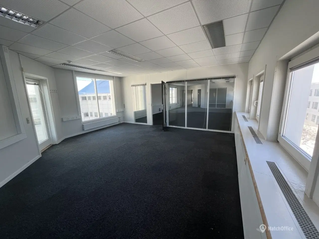 Billede 11 - Særdeles præsentabel kontorejendom m. gode faciliteter