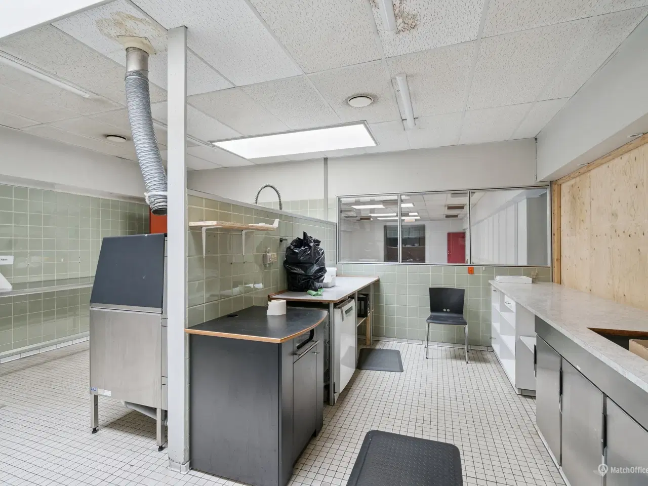 Billede 6 - Højloftet lagerlokale til leje på Naverland med stor fleksibilitet og all inklusive