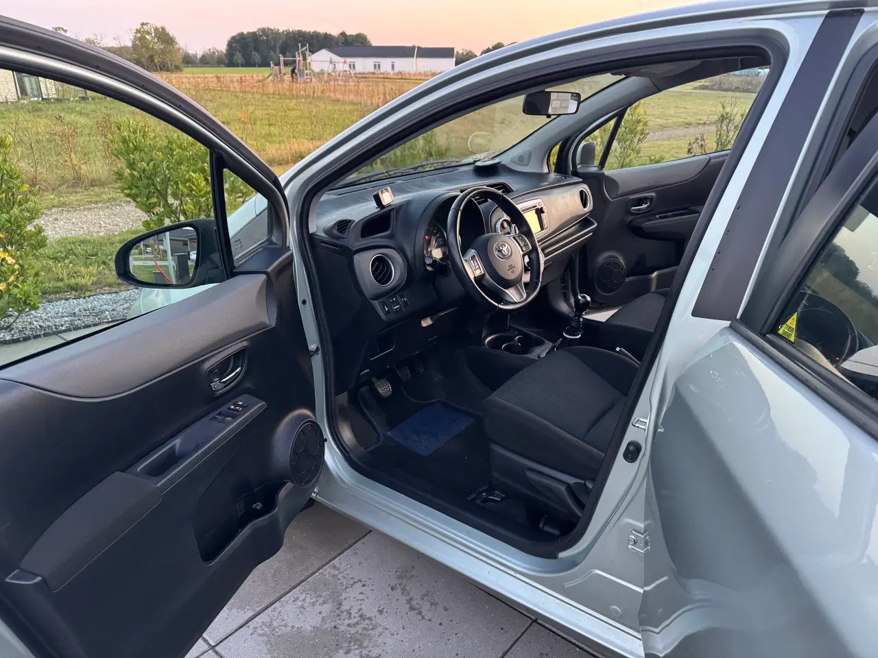 Billede 4 - Toyota Yaris 1,4 90hk Diesel 2012
