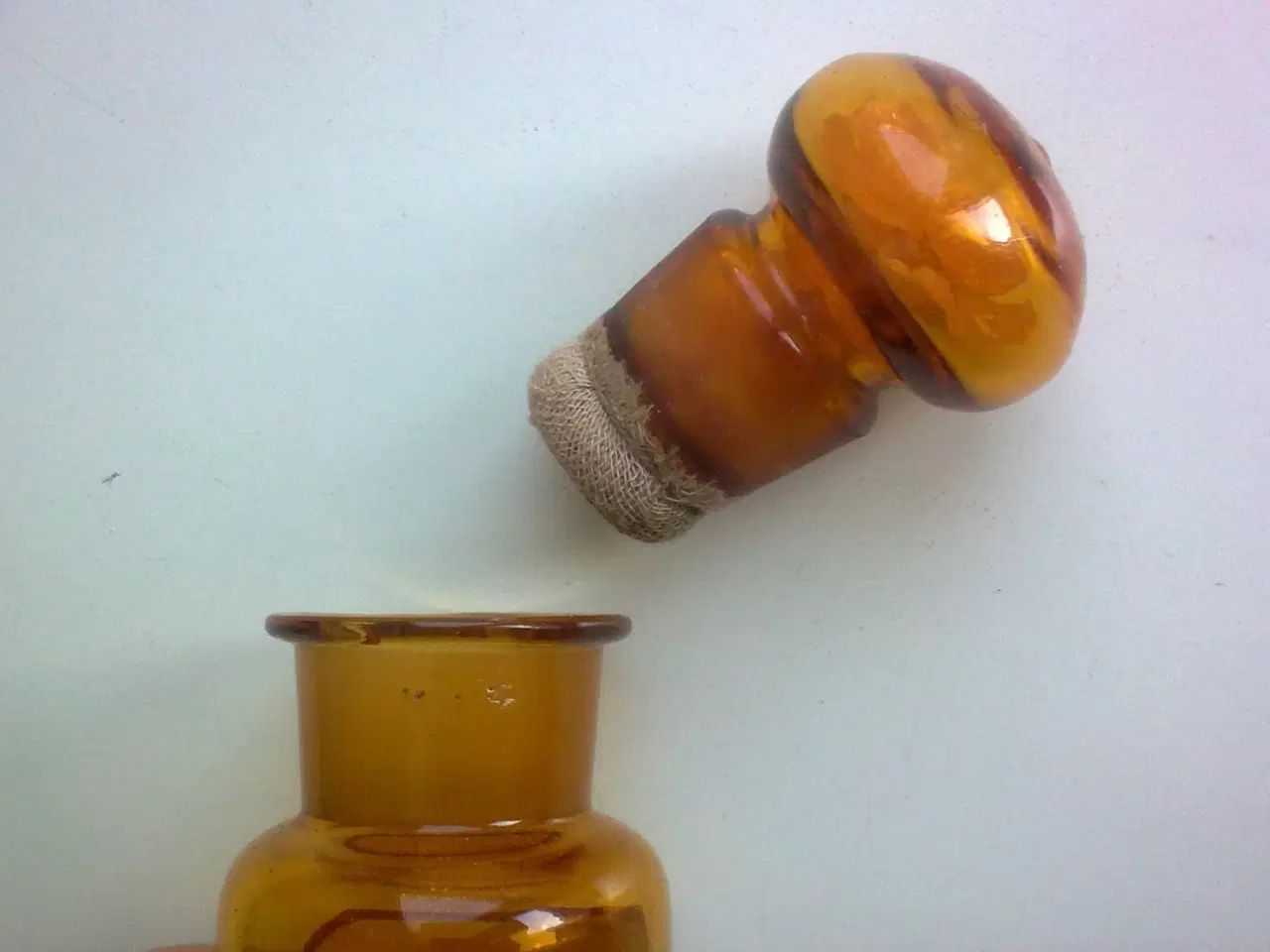 Billede 17 - Ravtone RETRO by-flasker 3 fra lille land & krukke