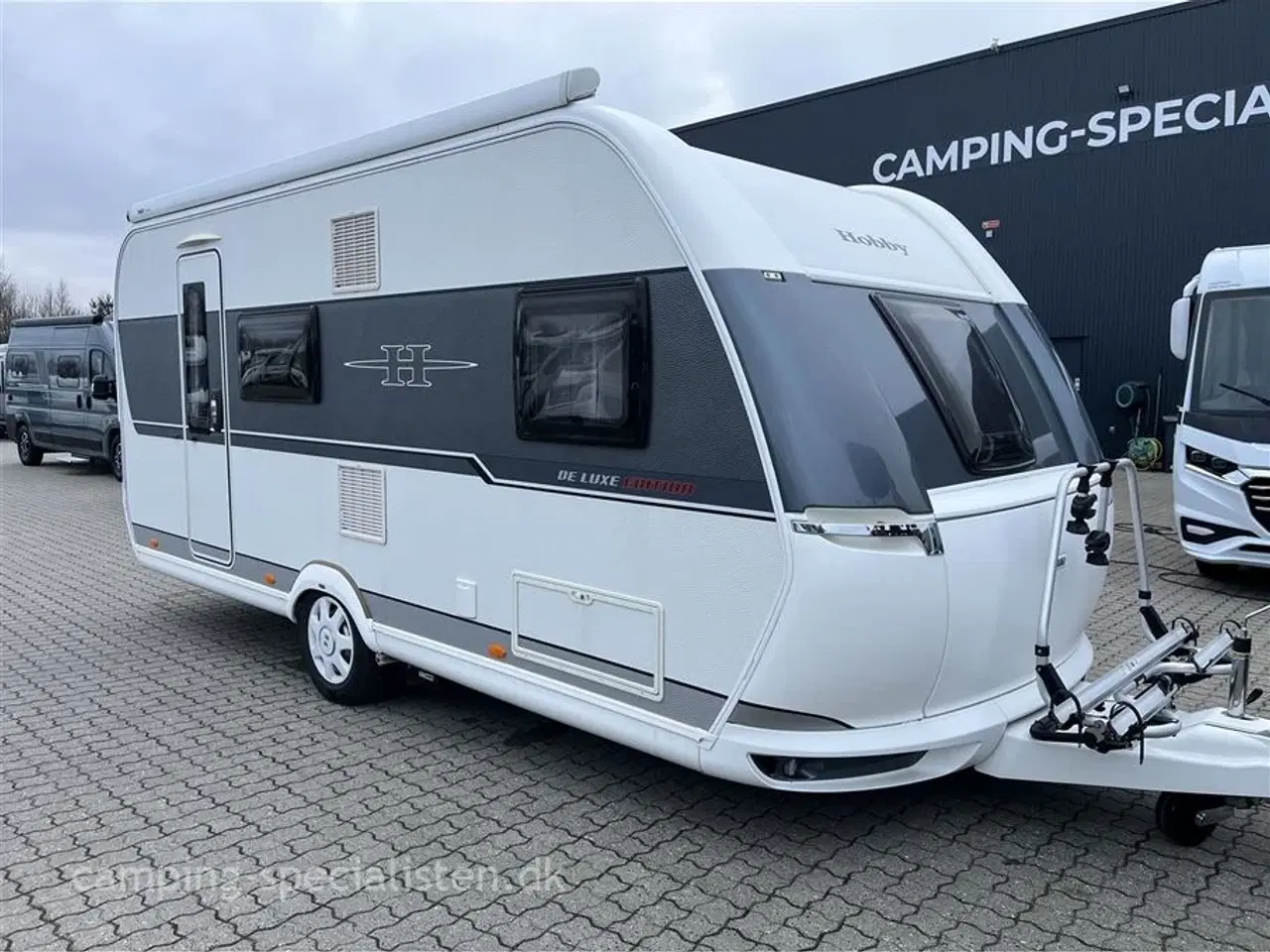 Billede 2 - 2018 - Hobby De Luxe Edition 490 KMF   2018 Hobby 490 KMF De Luxe Edition - se den nu hos Camping-Specialisten.dk