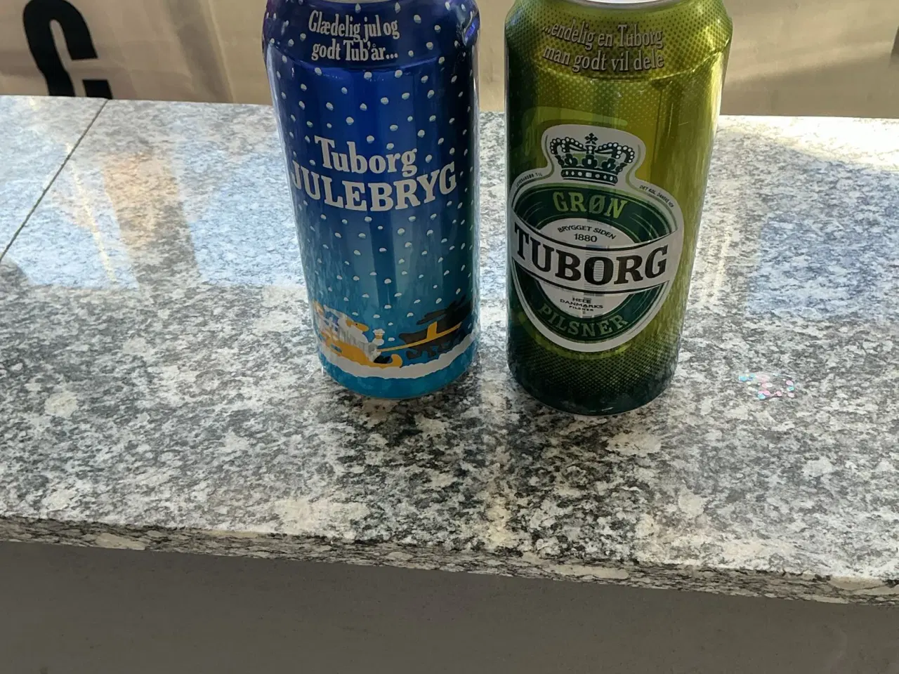 Billede 6 - 1 Liters Tuborg dåser fra 2010 – Samlerobjekt