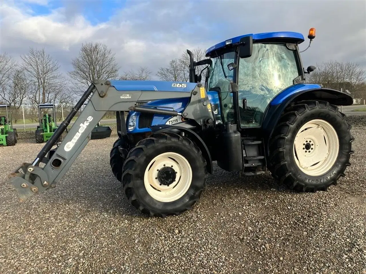 Billede 1 - New Holland TS115A med frontlæsser 16+16