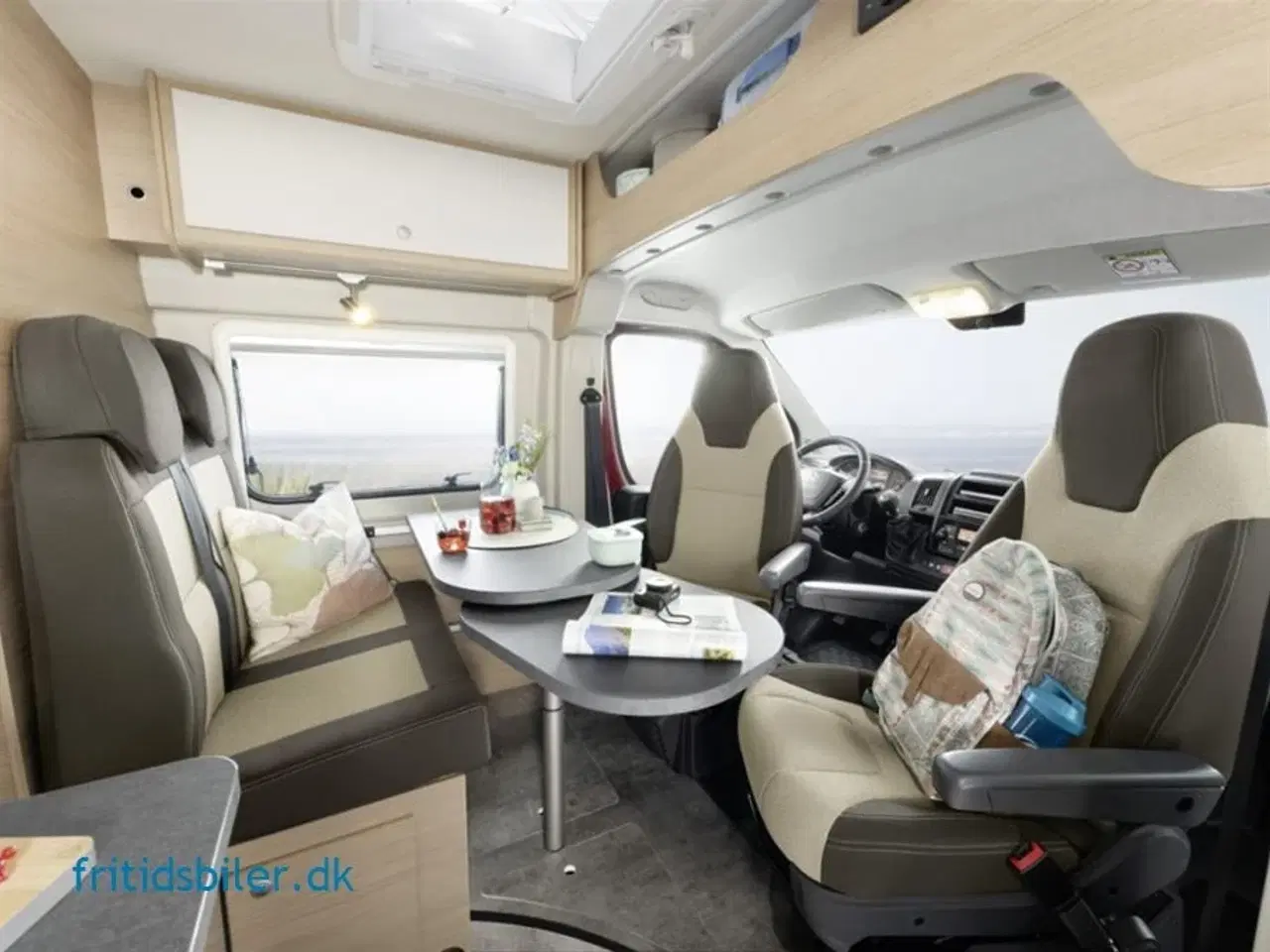 Billede 6 - 2024 - RoadCar R 640 140 Hk   Fritidsbil på 6,40 meter med enkeltsenge