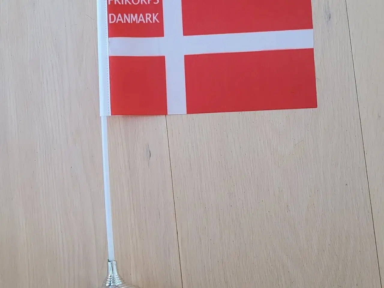 Billede 2 - Danmark WW2 mini flag