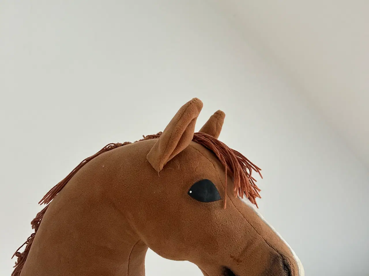 Billede 2 - Kæphest sælges+hovedtøj, grime 🌺