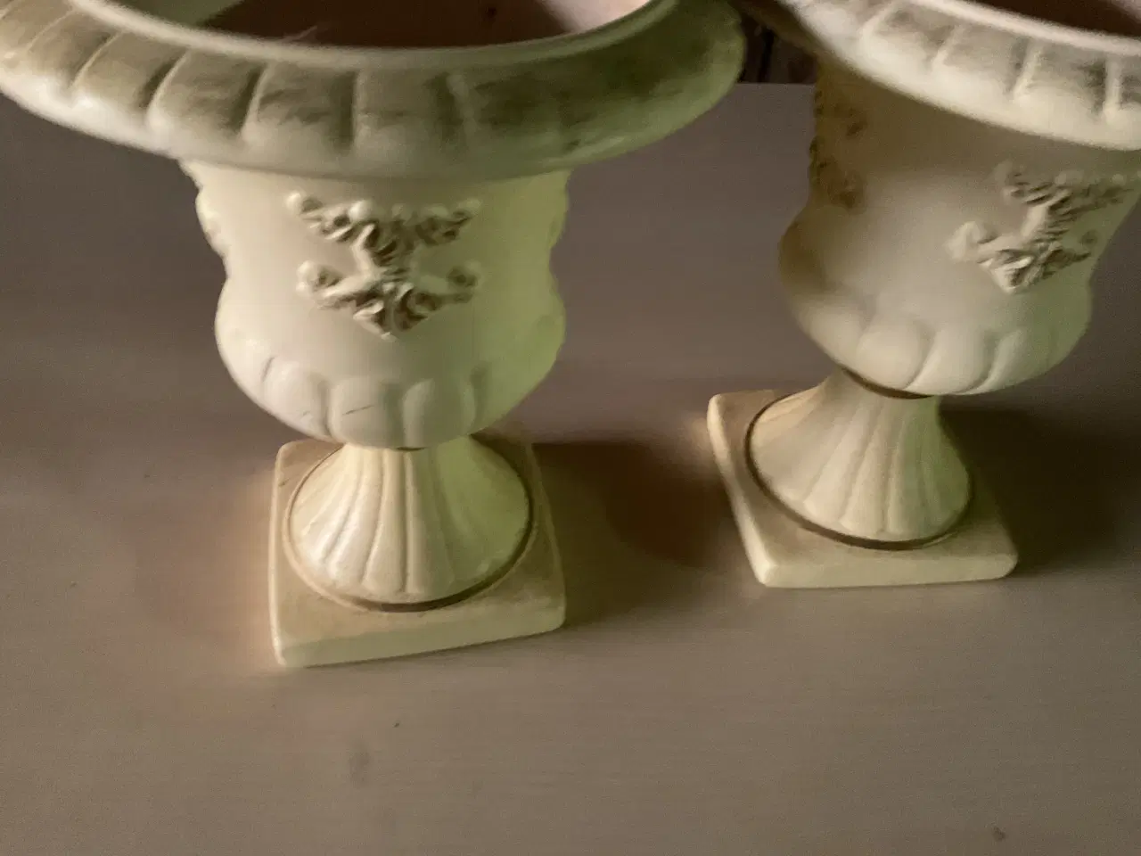 Billede 7 - Store urtepotter skjuler