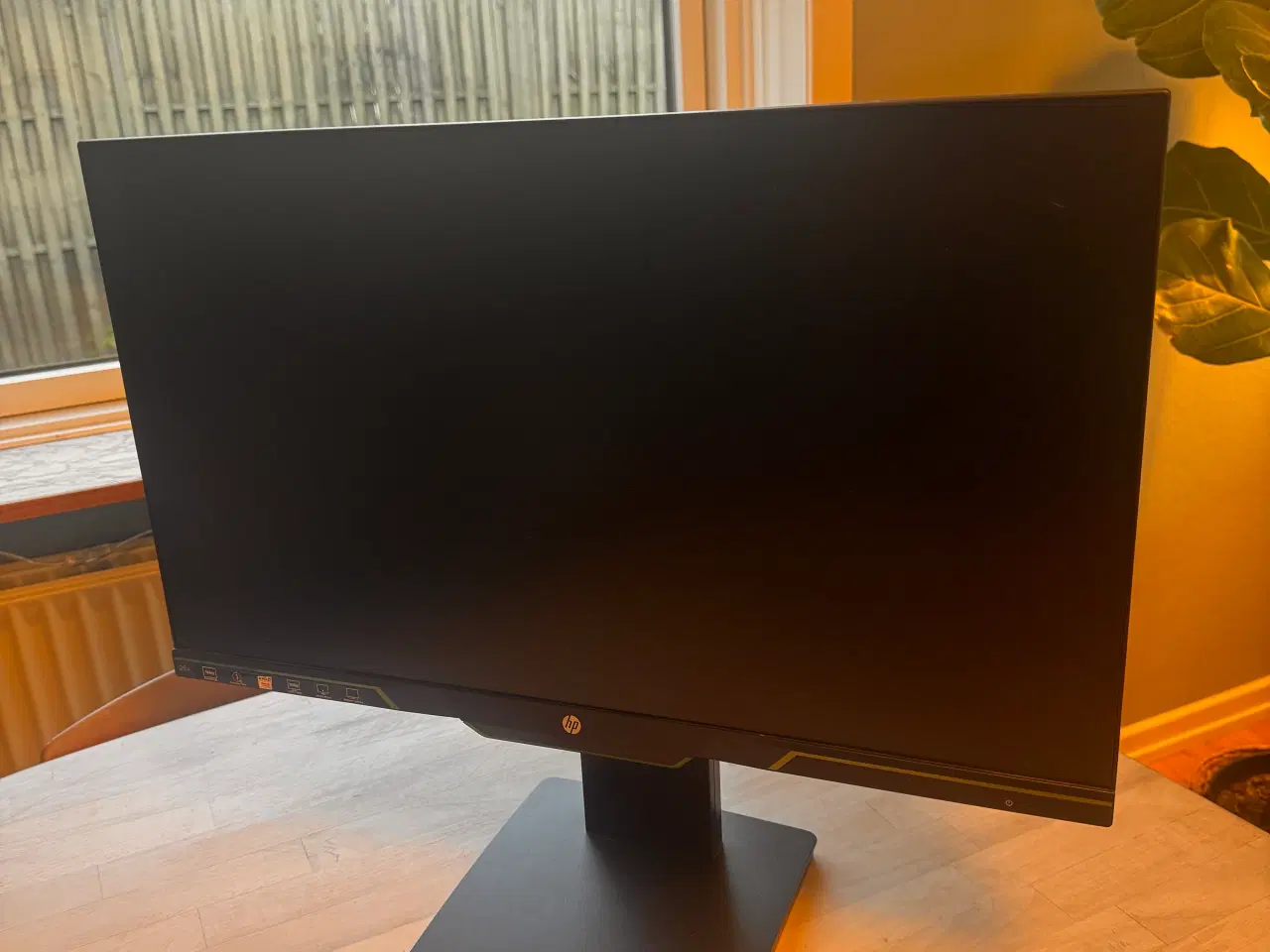Billede 7 - Komplet Gaming setup med 2 skærme og en stol