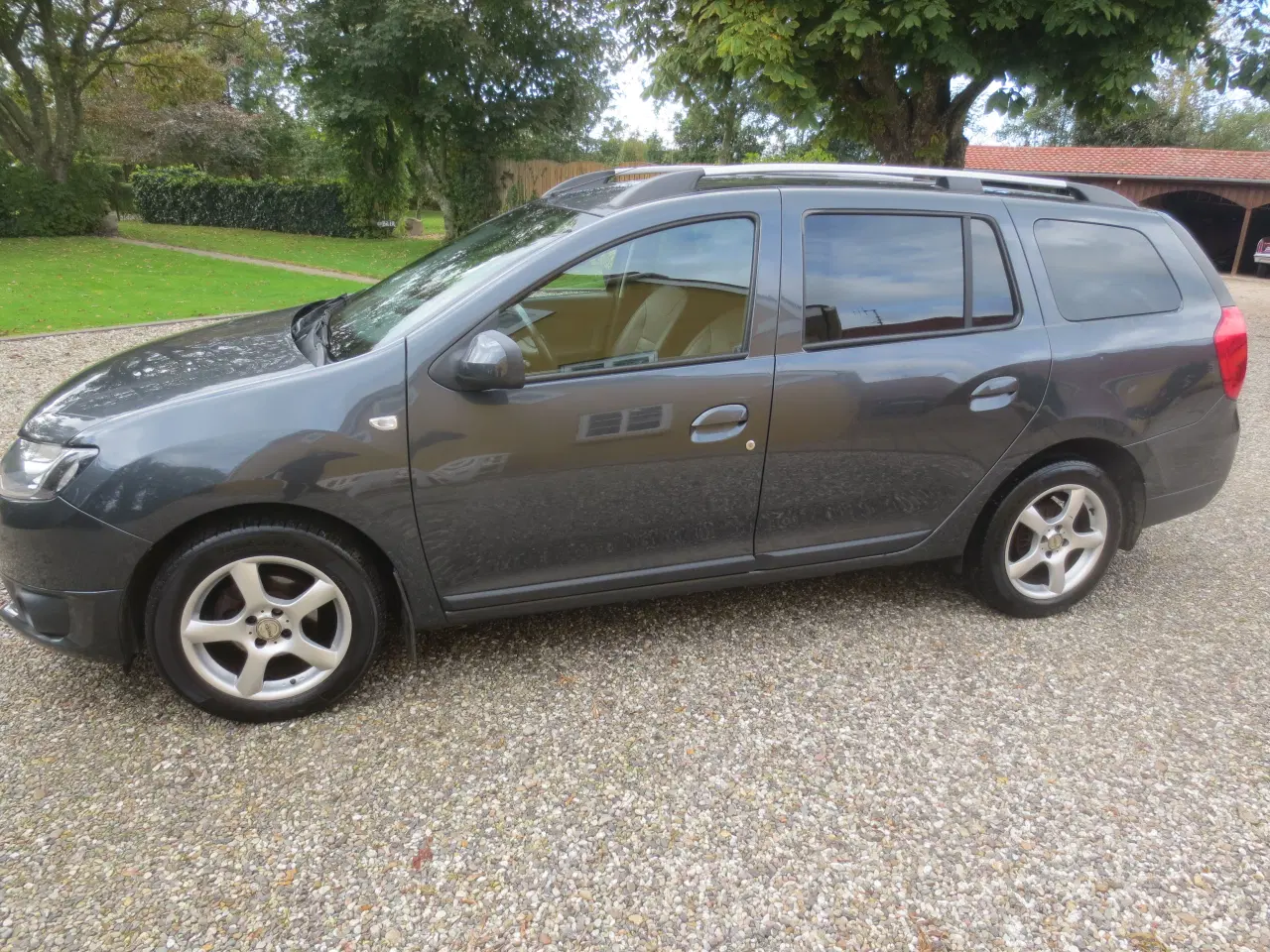 Billede 2 - Dacia Logan 1.5 DCi Van År 2016. 