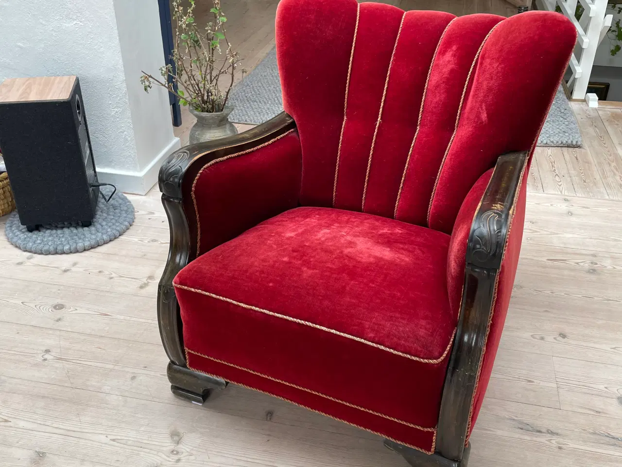 Billede 1 - Lænestol med rødt plyds