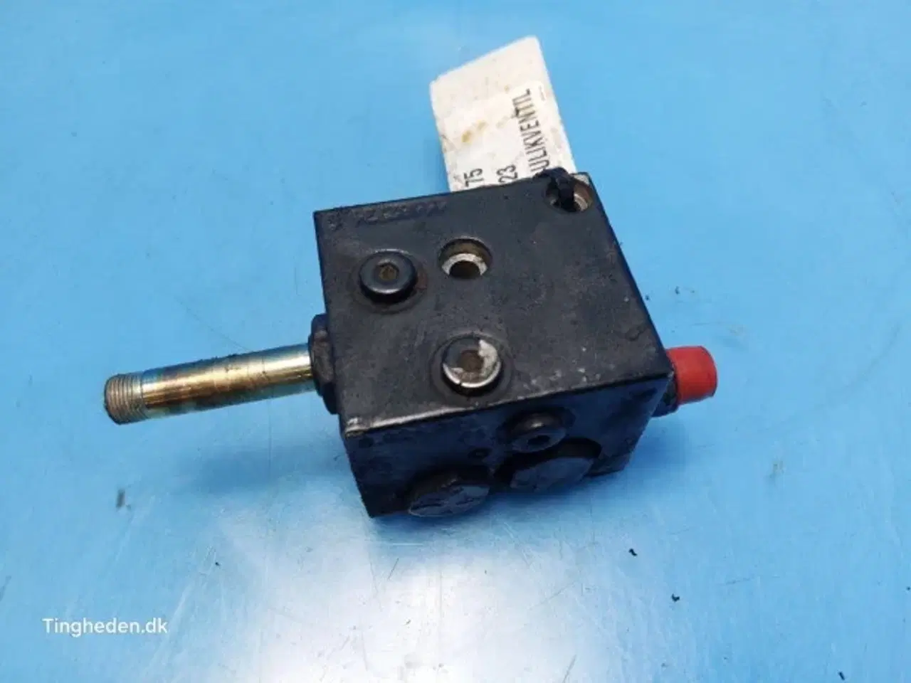 Billede 3 - New Holland T6 Hydraulikventil 48059823