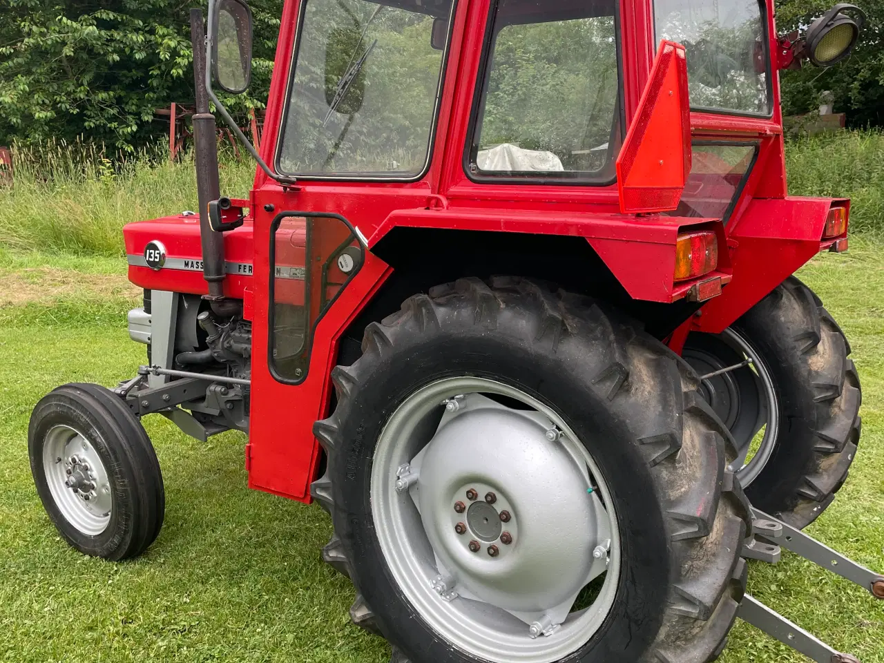 Billede 3 -  Massey Ferguson 135. Liebhaver traktor