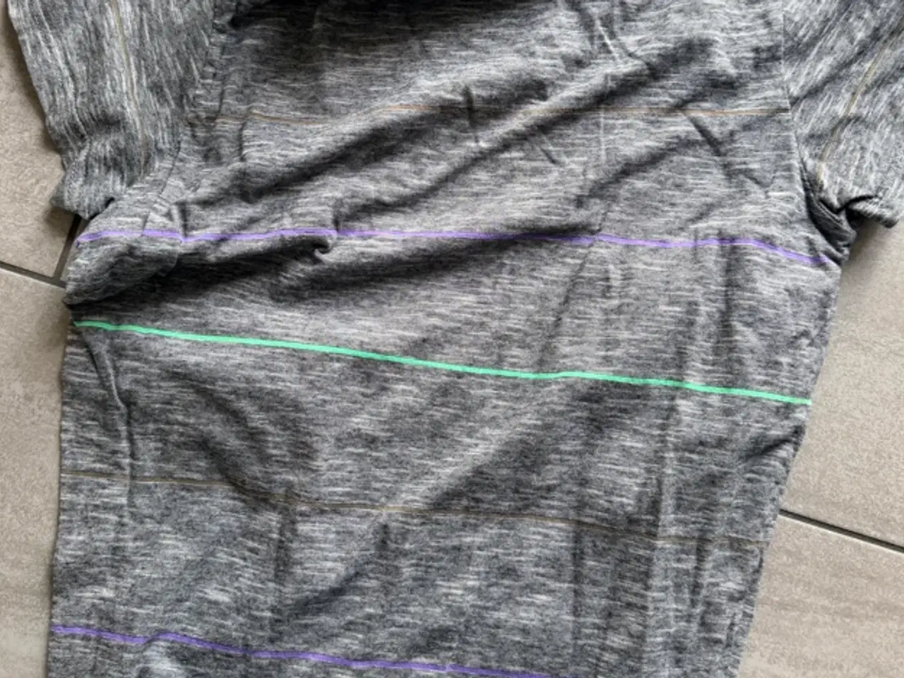 Billede 3 - Anerkjendt t-shirt str. M