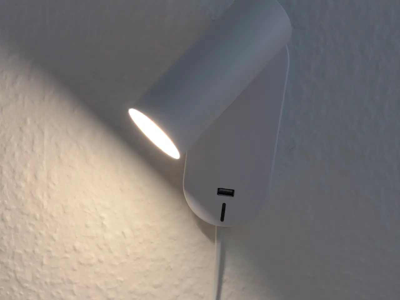 Billede 9 - 2 sengelamper fra Nielsen light