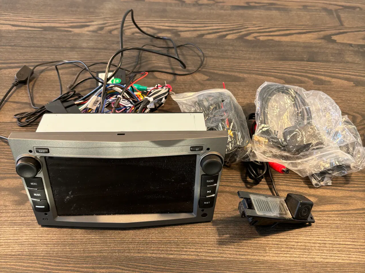 Billede 1 - Opel corsa carplay og bakkamera