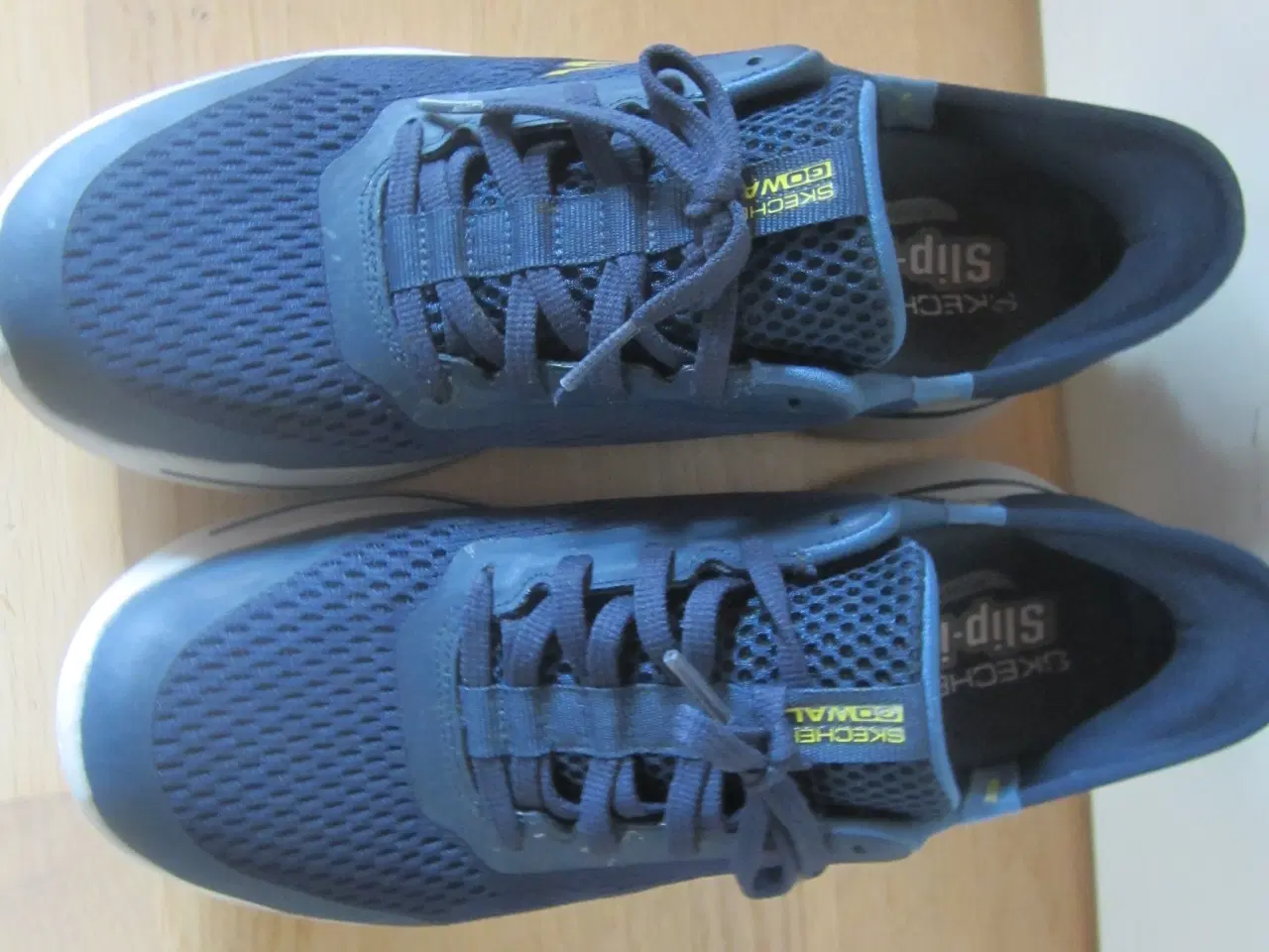 Billede 1 - Fine som nye Skechers slip-inn herresko str 42