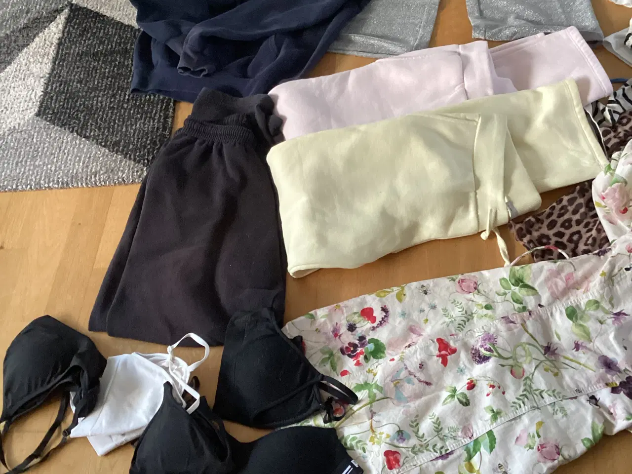 Billede 5 - Pige pakke .