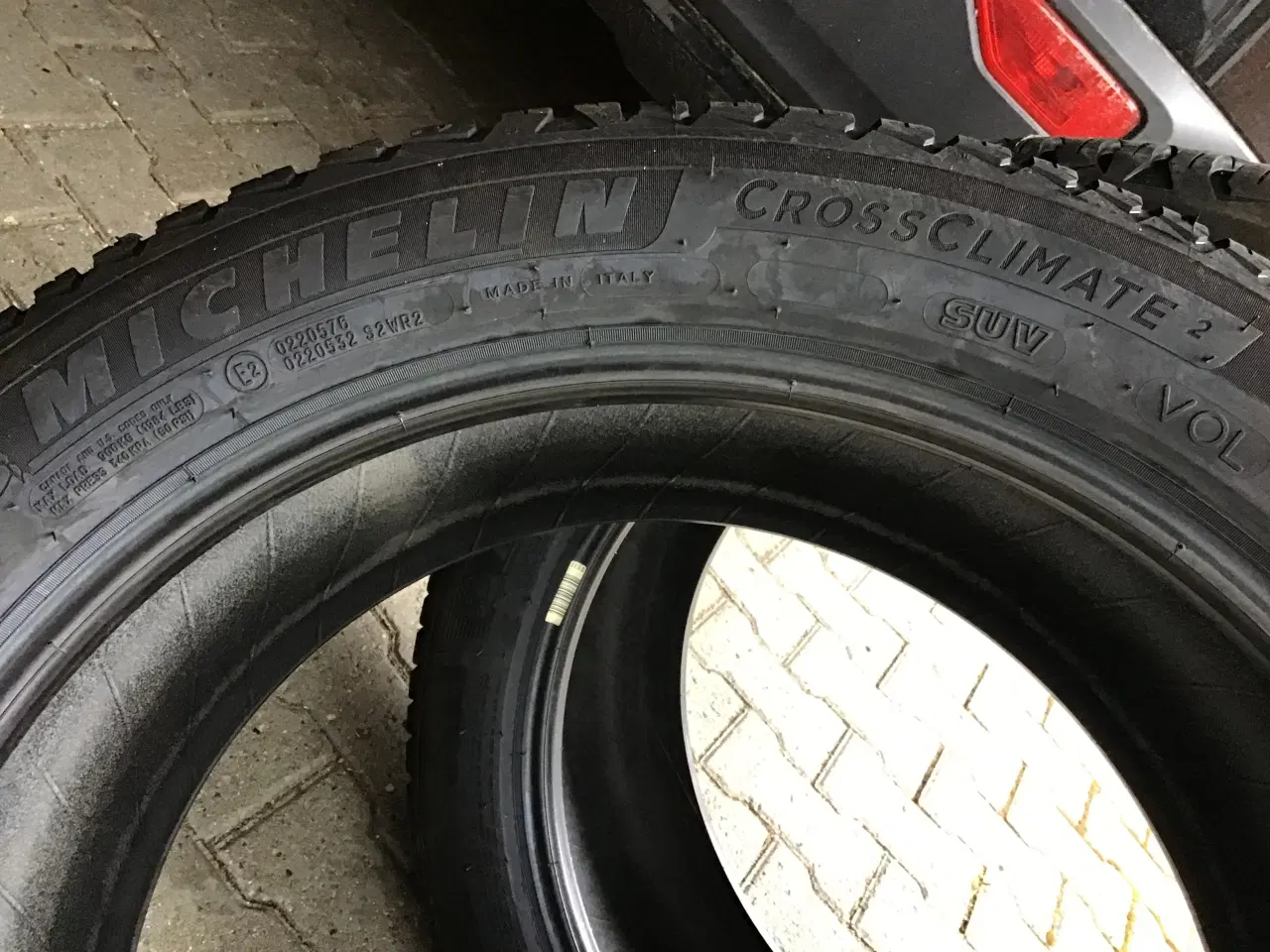 Billede 1 - Michelin Helårsdæk 255/45/R19 