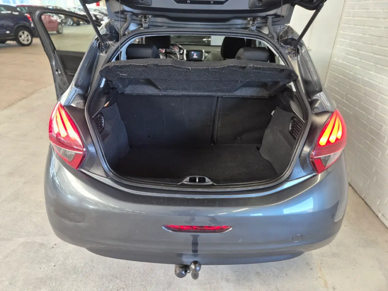 Billede 14 - Peugeot 208 1,6 BlueHDi Desire Sky 100HK 5d