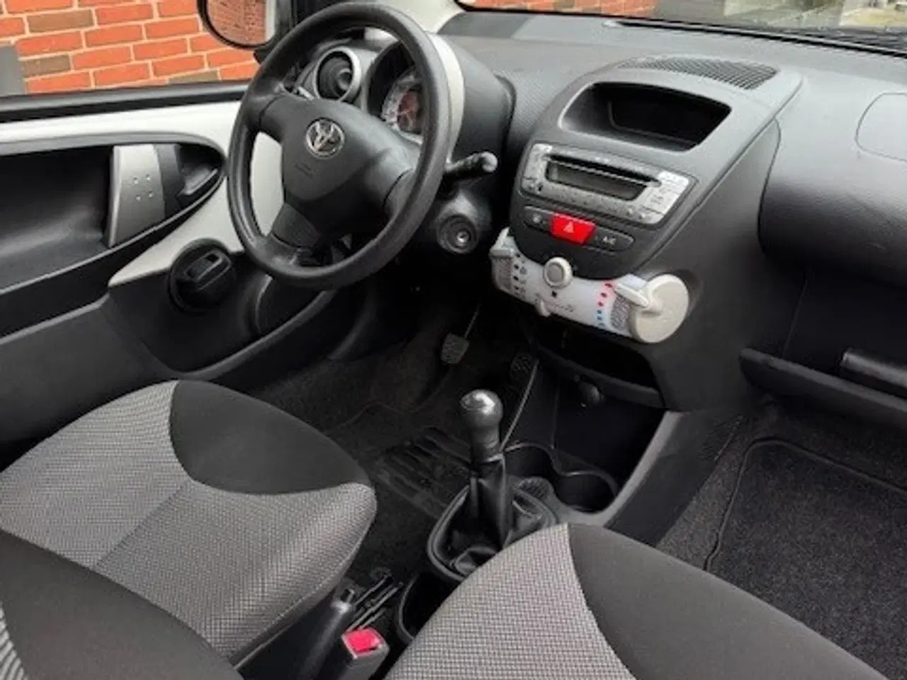 Billede 4 - Pæn Toyota Aygo 