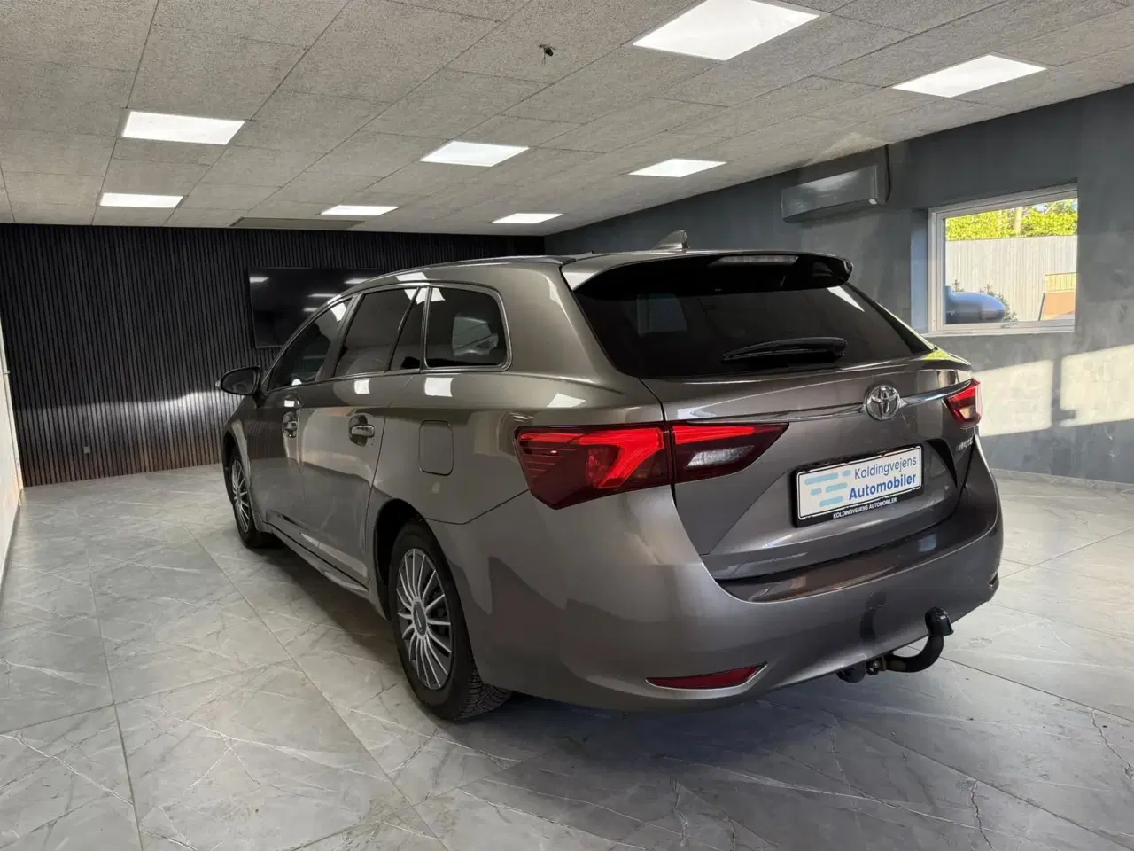 Billede 3 - Toyota Avensis Touring Sports 1,8 VVT-I T2 Executive 147HK Stc 6g
