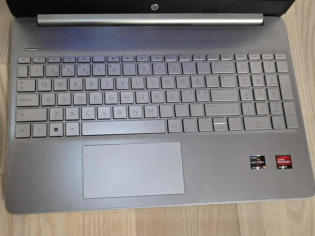 Billede 2 - Bærbar pc med 15.6" skærm sælges.