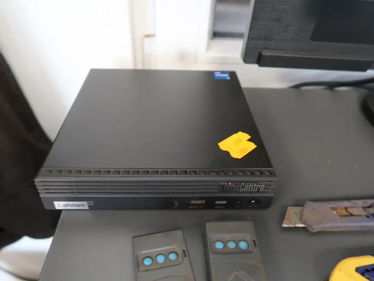 Billede 2 - Computer LENOVO ThinkCentre samt computerskærm AOC E2470SWDA